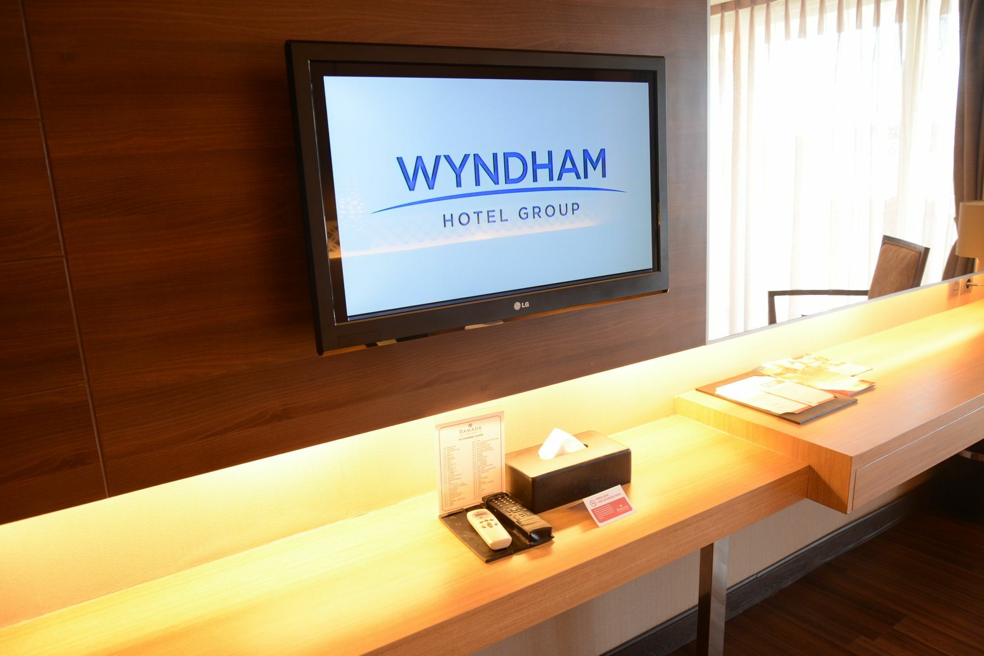 Ramada By Wyndham Bali Sunset Road Kuta Hotel Seminyak  Exterior photo